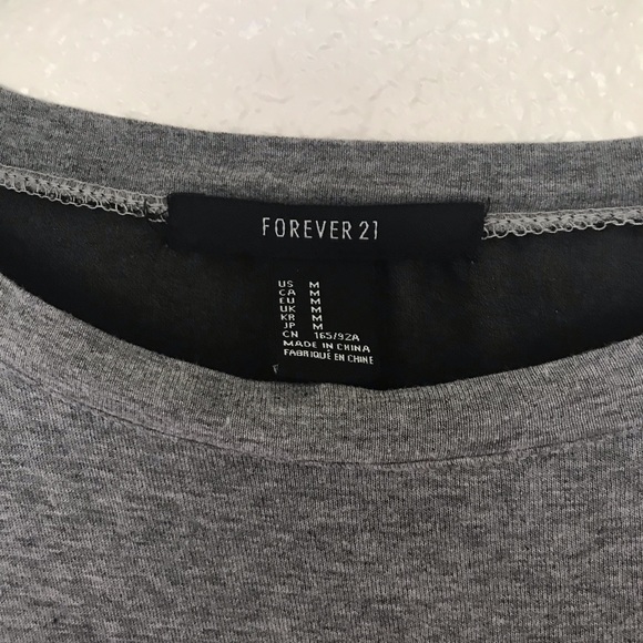 Forever 21 Hi/Low Fashion Top - Picture 3 of 4